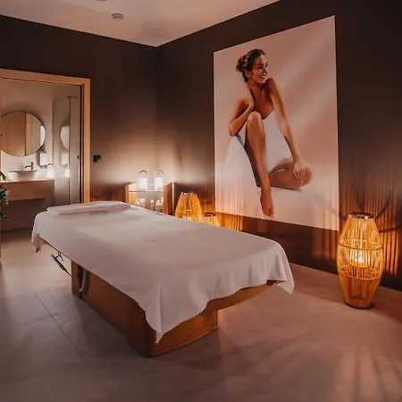 Linea Mare 5* 포비에로보